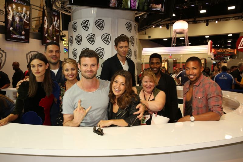 The cast and creative team of THE ORIGINALS before their Comic-Con 2015 signing in the Warner Bros. booth: (L-R) Phoebe Tonkin, Michael Narducci, Leah Pipes, Daniel Gillies, Danielle Campbell, Joseph Morgan, Julie Plec, Yusuf Gatewood and Charles Michael Davis. #WBSDCC (©2015 WBEI. All rights reserved.)