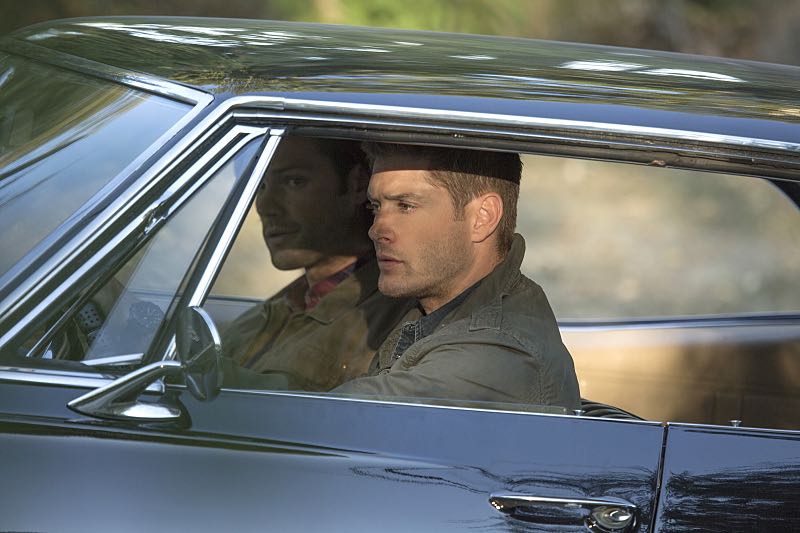 Supernatural -- "Thin Lizzie" -- Image SN1105a_0159 -- Pictured (L-R): Jared Padalecki as Sam and Jensen Ackles as Dean -- Photo: Katie Yu/The CW -- é 2015 The CW Network, LLC. All Rights Reserved.