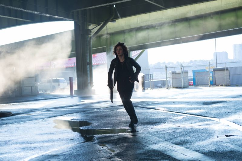 GOTHAM: L-R: Camren Bicondova in the “Rise of the Villains: By Fire” episode of GOTHAM airing Monday, Oct. 26 (8:00-9:00 PM ET/PT) on FOX. ©2015 Fox Broadcasting Co. Cr: Jessica Miglio/ FOX.