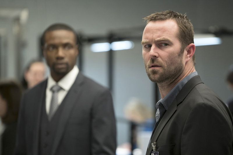 BLINDSPOT -- "Persecute Envoys" Episode 108 -- Pictured: Sullivan Stapleton as Kurt Weller -- (Photo by: Peter Kramer/NBC)