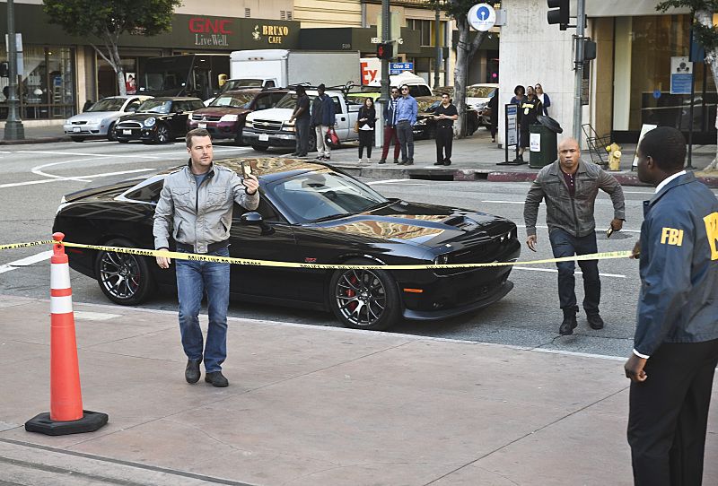 "The Seventh Child" -- Pictured: Chris O'Donnell (Special Agent G. Callen) and LL COOL J (Special Agent Sam Hanna). Callen and the team try to save a child in imminent danger who has been brainwashed by a terrorist cell. Also, Deeks and Kensi discuss having children, on NCIS: LOS ANGELES, Monday, March 21 (9:59-11:00 PM, ET/PT), on the CBS Television Network. Photo: Ron P. Jaffe/CBS é2016 CBS Broadcasting, Inc. All Rights Reserved.