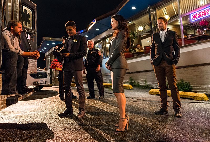 "Render, and Then Seize Her" -- Holmes learns a secret about Captain Gregson's girlfriend when she hires him for a case she wants kept off of Gregson's radar. Also, Holmes and Watson join the NYPD's search for an abducted woman, on ELEMENTARY, Sunday, Oct. 23 (10:30-11:30 PM, ET/10:00-11:00 PM, PT) on the CBS Television Network. Pictured (L-R) Jon Michael Hill as Detective Marcus Bell, Lucy Liu as Joan Watson and Jonny Lee Miller as Sherlock Holmes Photo: Michael Parmelee/CBS é2016 CBS Broadcasting, Inc. All Rights Reserved