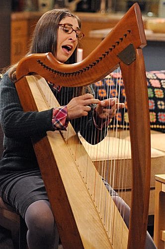 "The Isolation Permutation" -- Amy (Mayim Bialik, pictured) is crushed when Bernadette and Penny go shopping for wedding dresses without her, on THE BIG BANG THEORY, Thursday, Nov. 3 (8:00 - 8:31 PM, ET/PT) on the CBS Television Network. Photo: Michael Yarish/Warner Bros. ©2011 Warner Bros. Television. All Rights Reserved