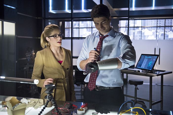 Arrow 3x10 Left Behind