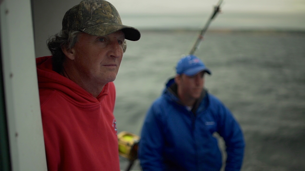 CATCHING MONSTERS Discovery Channel