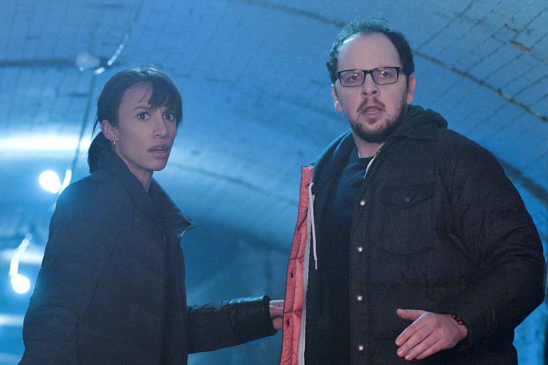Nina Lisandrello as Tess and Austin Basis as JT | Photo: Ben Mark Holzberg/The CW
