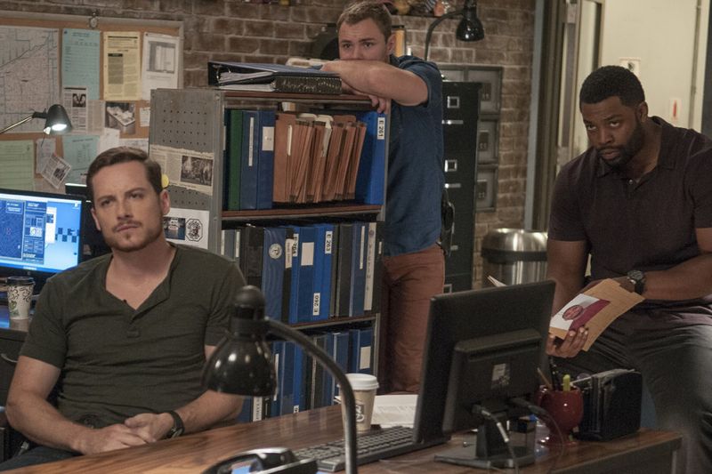 CHICAGO P.D. -- "Life Is Fluid" Episode 301 -- Pictured: (l-r) Jesse Lee Soffer as Jay Halstead, Patrick John Flueger as Adam Ruzek, Laroyce Hawkins as Kevin Atwater -- (Photo by: Matt Dinerstein/NBC)
