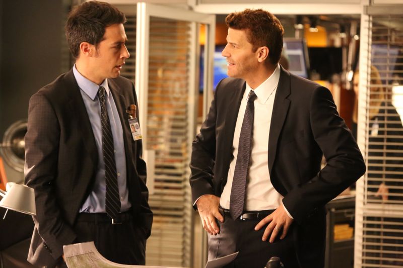 BONES: L-R: John Boyd and David Boreanaz in the "The Donor in the Drink" episode of BONES airing Thursday, Oct. 15 (8:00-9:00 PM ET/PT) on FOX. ©2015 Fox Broadcasting Co. Cr: Patrick McElhenney/FOX