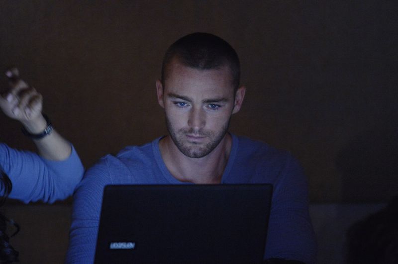 QUANTICO - "God" - The NATs learn surveillance by putting it into practice with Miranda and her troubled son, Charlie. Shelby tries to keep Caleb at a distance, but Raina opens the door to a closer relationship with Simon. In the future, Alex is helped when she tries to hack into an FBI computer, on "Quantico," SUNDAY, NOVEMBER 1 (10:01-11:00 p.m., ET) on the ABC Television Network. (ABC/Phillipe Bosse) JAKE MCLAUGHLIN