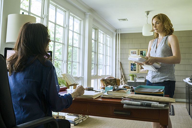 Ruth WIlson as Alison in The Affair (season 2, episode 5). - Photo: Mark Schafer/SHOWTIME - Photo ID: TheAffair_205_2746
