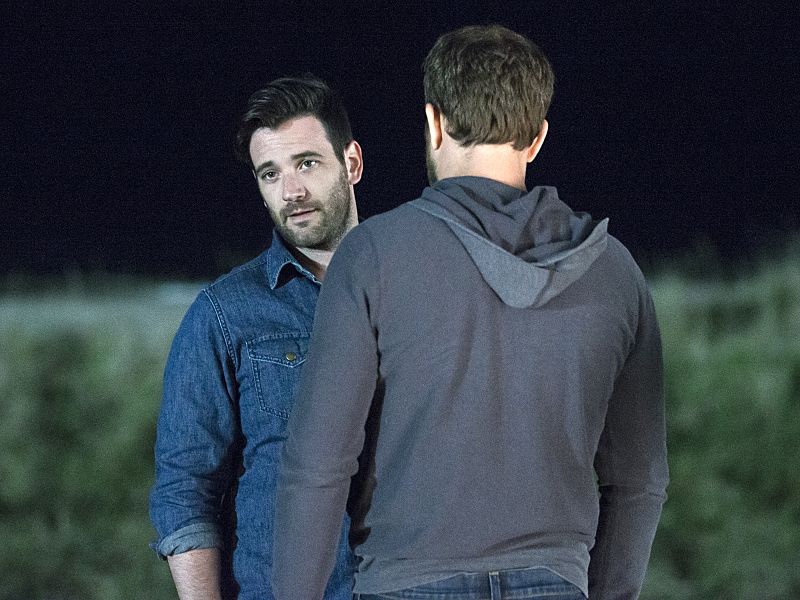 Colin Donnell as Scotty and Joshua Jackson as Cole in The Affair (season 2, episode 5). - Photo: Mark Schafer/SHOWTIME - Photo ID: TheAffair_205_1009