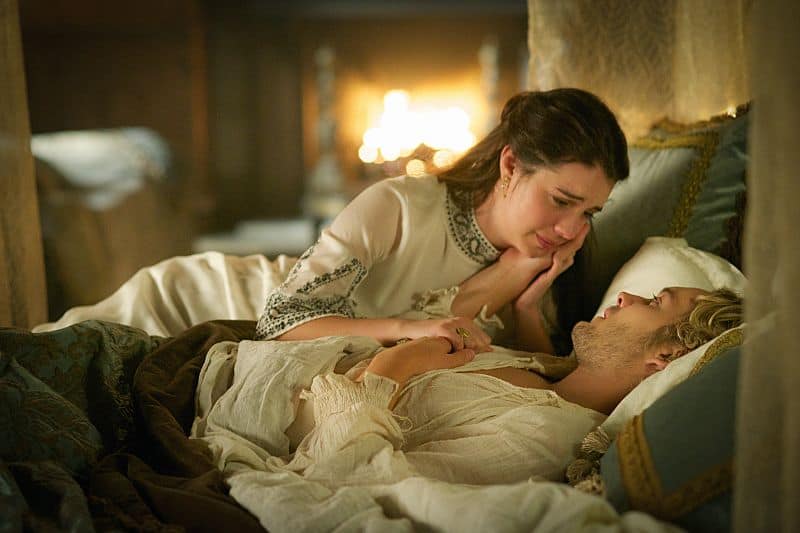 Reign -- "The Price" Pictured (L-R): Adelaide Kane as Mary, Queen of Scotland and France and Toby Regbo as King Francis II -- Photo: Sven Frenzel/The CW