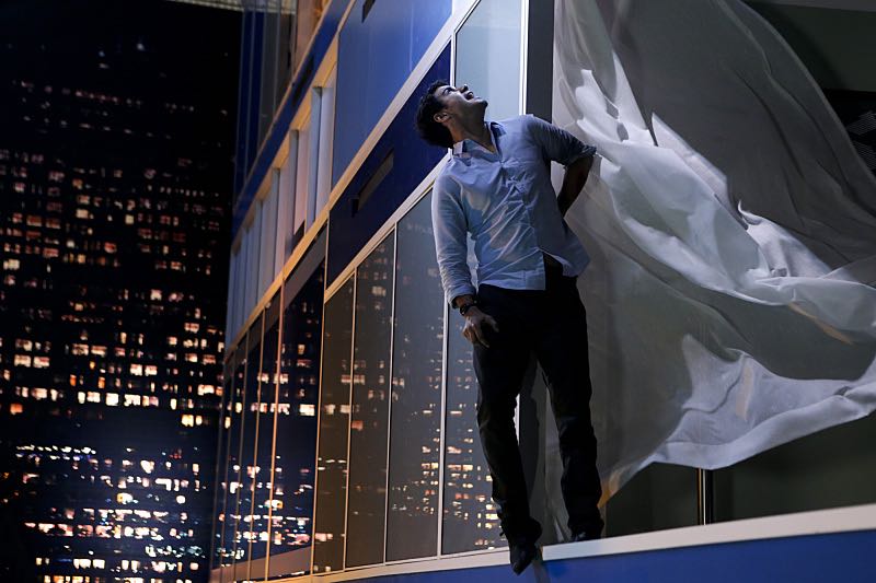"Tech, Drugs, and Rock 'n Roll" -- Walter's attempt to 'normalize' goes horribly wrong when a nefarious virus is loaded onto his computer, turning Team Scorpion's new 'smart' building project into a burning death trap with people locked inside, on a special 90 minute episode of SCORPION, Monday October 26 (9:30-11:00 PM, ET/PT) on the CBS Television Network. Pictured: Elyes Gable as Walter O'Brien. Photo: Sonja Flemming/CBS é2015 CBS Broadcasting, Inc. All Rights Reserved