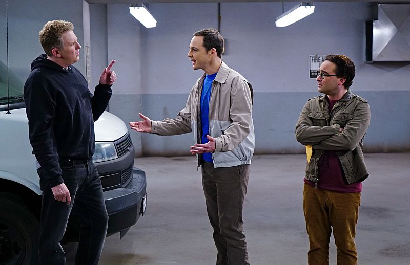 "The Helium Insufficiency" -- In the midst of a nation-wide helium shortage, Sheldon (Jim Parsons, center) and Leonard (Johnny Galecki, right) take desperate measures to get the supplies they need, on THE BIG BANG THEORY, Monday, Oct. 26 (8:00-8:30 PM, ET/PT), on the CBS Television Network. Michael Rapaport (left) guest stars as Kenny, a black market dealer. Photo: Monty Brinton/CBS é2015 CBS Broadcasting, Inc. All Rights Reserved