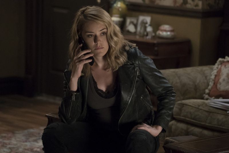 THE BLACKLIST -- "The Djinn" Episode 304 -- Pictured: Megan Boone as Liz Keen -- (Photo by: Virginia Sherwood/NBC)