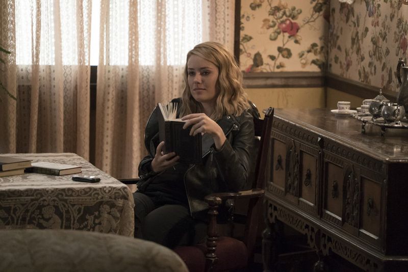THE BLACKLIST -- "The Djinn" Episode 304 -- Pictured: Megan Boone as Liz Keen -- (Photo by: Virginia Sherwood/NBC)