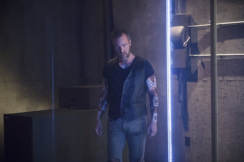 Arrow -- "Restoration" -- Image AR403A_0208b.jpg -- Pictured: JR Bourne as Jeremy Tell -- Photo: Diyah Pera /The CW -- é 2015 The CW Network, LLC. All Rights Reserved.