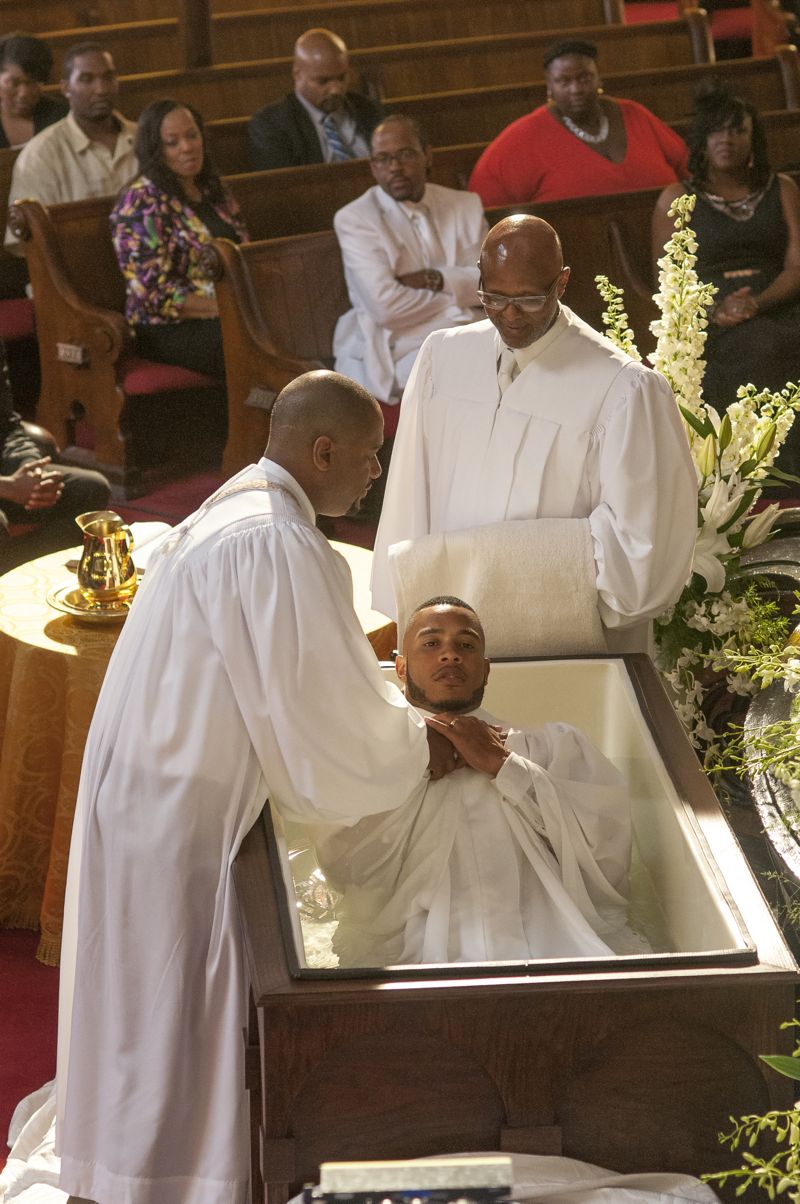 EMPIRE: L-R: Guest star Charles Malik Whitfield and Trai Byers in the “Be True” episode of EMPIRE airing Wednesday, Oct. 21 (9:00-10:00 PM ET/PT) on FOX. ©2015 Fox Broadcasting Co. Cr: Matt Dinerstein/FOX.
