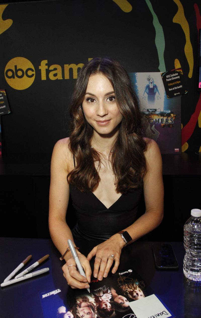 PRETTY LITTLE LIARS - Lucy Hale, Shay Mitchell, Ashley Benson, Troian Bellisario and Sasha Pieterse as well as Executive producers Marlene King, Oliver Goldstick and Joseph Dougherty assemble at Comic-Con New York to preview the new mystery facing the girls when "Pretty Little Liars" returns in January 2016. (ABC Family/Lou Rocco) TROIAN BELLISARIO
