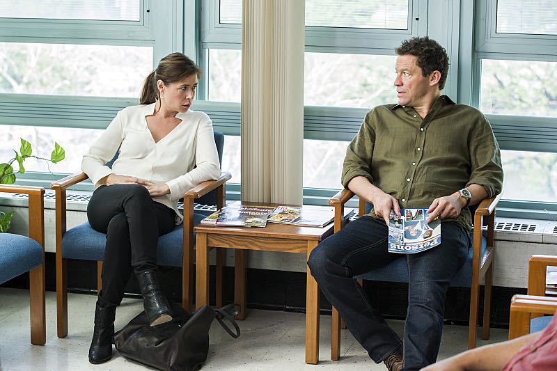 Maura Tierney as Helen and Dominic West as Noah in The Affair (season 2, episode 6). - Photo: Mark Schafer/SHOWTIME - Photo ID: TheAffair_206_2607
