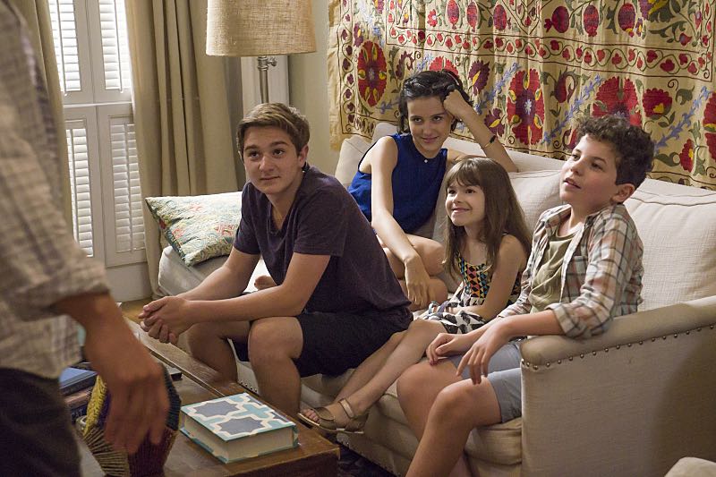 Jake Richard Siciliano as Martin, Julia Goldani Telles as Whitney, Leya Catlett as Stacey and Jadon Sand as Trevor in The Affair (season 2, episode 6). - Photo: Mark Schafer/SHOWTIME - Photo ID: TheAffair_206_2345