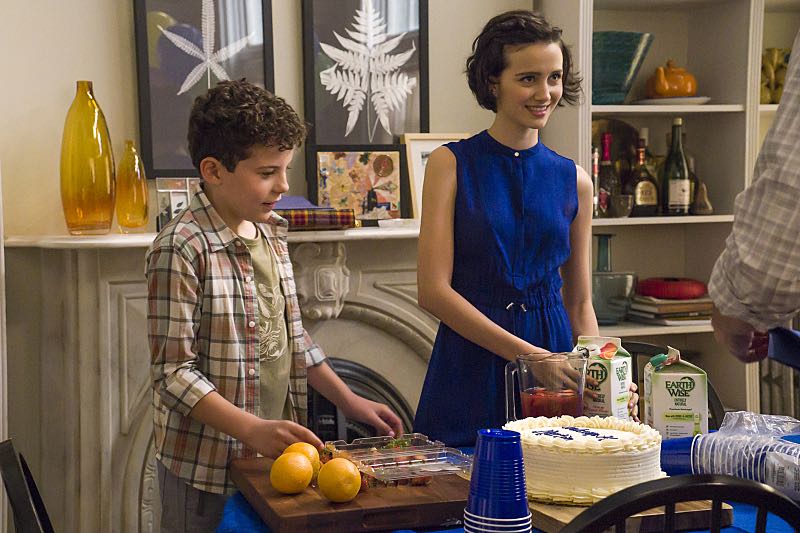 Jadon Sand as Trevor and Julia Goldani Telles as Whitney in The Affair (season 2, episode 6). - Photo: Mark Schafer/SHOWTIME - Photo ID: TheAffair_206_0849