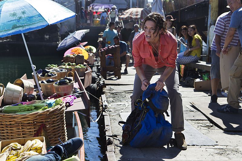"The Harmful One" -- When three young American volunteers go missing in Thailand, the International Response Team (IRT), led by Unit Chief Jack Garrett are sent there to investigate their disappearance, on the series premiere of CRIMINAL MINDS: BEYOND BORDERS, Wednesday, March 16 (10:00-11:00 PM, ET/PT) on the CBS Television Network. Pictured: Clara Seger (Alana De La Garza). Photo: Sonja Flemming/CBS é2015 CBS Broadcasting, Inc. All Rights Reserved