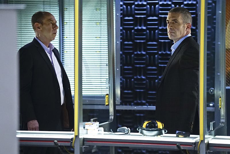 "Seoul Man" -- Pictured: Miguel Ferrer (NCIS Assistant Director Owen Granger) and Andrew Traver (NCIS Special Agent Gates). While assigned to protective details for the commander of the Pacific Command, the team searches for a North Korean spy, on NCIS: LOS ANGELES, Monday, March 28 (9:59-11:00, ET/PT), on the CBS Television Network. Photo: Sonja Flemming/CBS é2016 CBS Broadcasting, Inc. All Rights Reserved