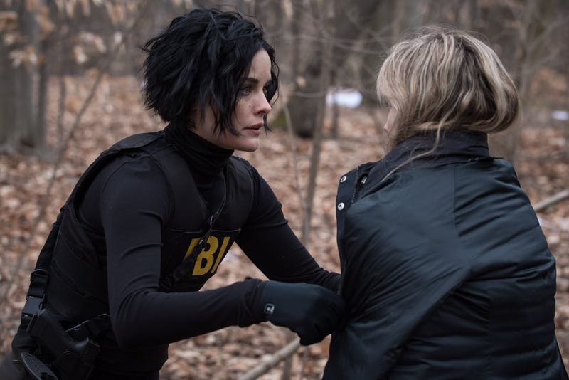 BLINDSPOT -- "Mans Telepathic Loyal Lookouts" Episode 117 -- Pictured: Jaimie Alexander as Jane Doe -- (Photo by: Jeff Neumann/NBC)