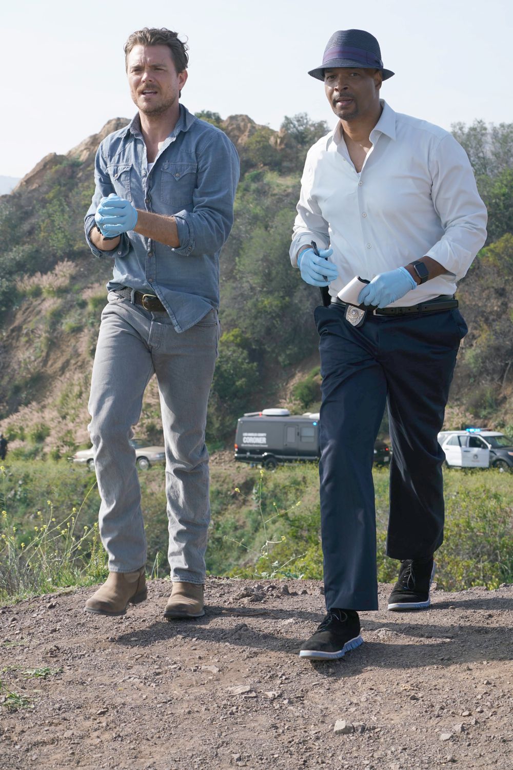 LETHAL WEAPON: L-R: Clayne Crawford and Damon Wayans in LETHAL WEAPON coming soon to FOX. ©2016 Fox Broadcasting Co. Cr: Richard Foreman/FOX