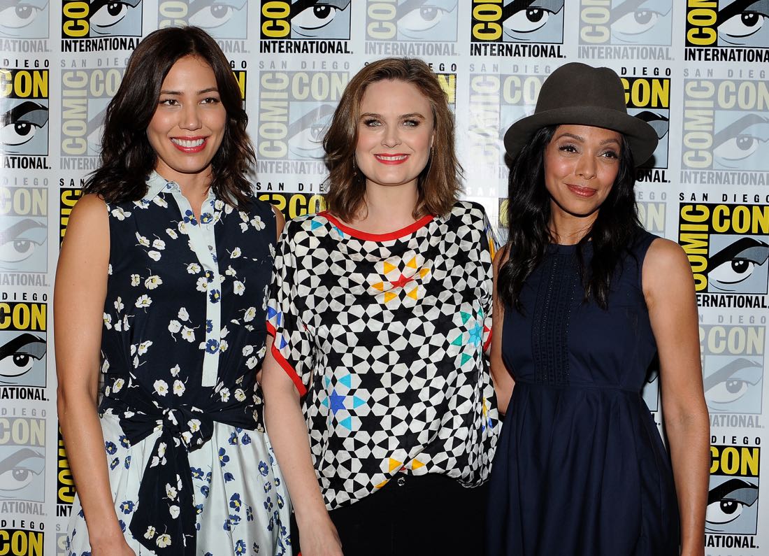 FOX FANFARE AT SAN DIEGO COMIC-CON © 2016: L-R: BONES cast members Michaela Conlin, Emily Deschanel and Tamara Taylor during the BONES press room on Friday, July 22 at the FOX FANFARE AT SAN DIEGO COMIC-CON © 2016. CR: Scott Kirkland/FOX © 2016 FOX BROADCASTING