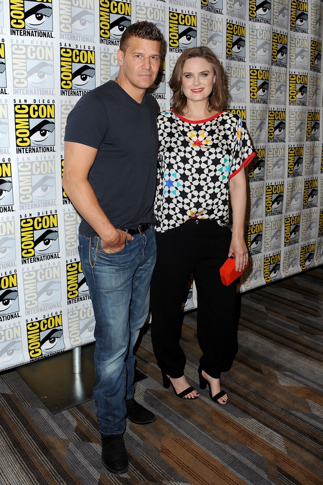 FOX FANFARE AT SAN DIEGO COMIC-CON © 2016: L-R: BONES cast members David Boreanaz and Emily Deschanel during the BONES press room on Friday, July 22 at the FOX FANFARE AT SAN DIEGO COMIC-CON © 2016. CR: Scott Kirkland/FOX © 2016 FOX BROADCASTING