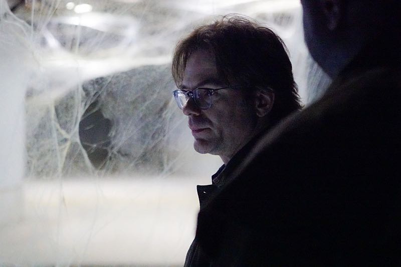 "Sex, Lies and Jellyfish" -- The team travels to Portugal where they square off against a dangerous venom dealer in order to get one step closer to the cure. Also, Jackson's increasingly erratic behavior jeopardizes the entire team, on ZOO, Tuesday, July 26 (9:00-10:00 PM, ET/PT), on the CBS Television Network. Pictured Billy Burke as Mitch Morgan Photo: Shane Harvey /CBSé2016 CBS Broadcasting, Inc. All Rights Reserved