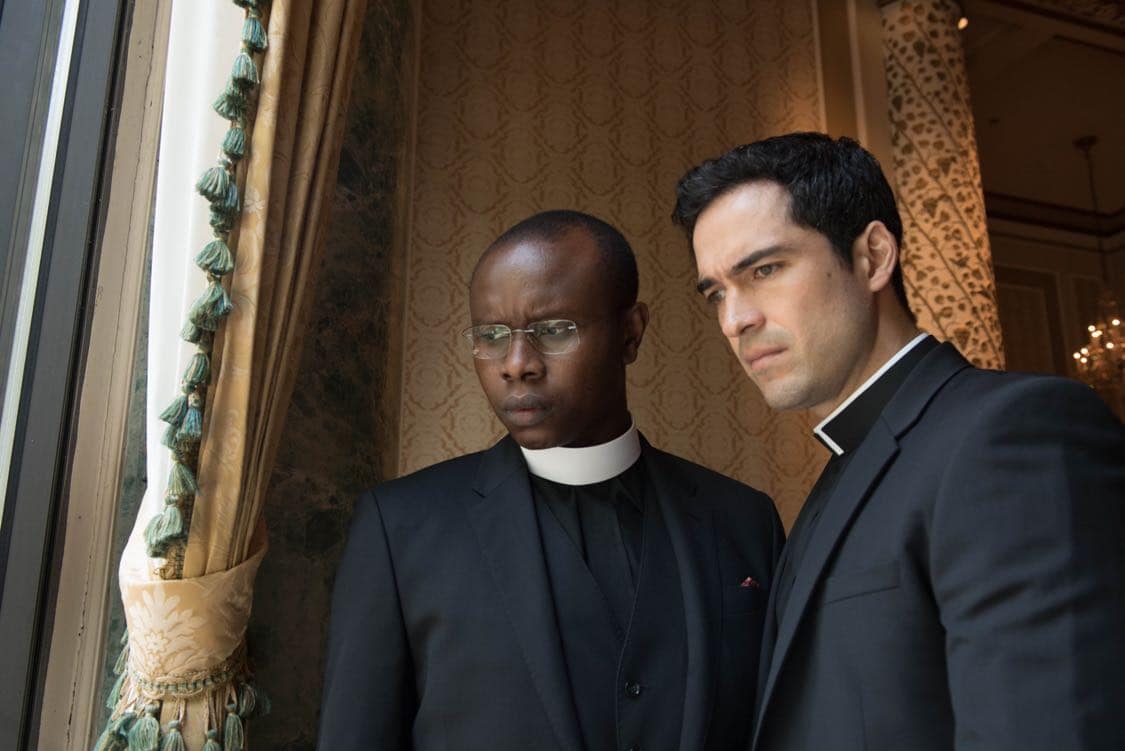 THE EXORCIST: L-R: Kurt Egyiawan and Alfonso Herrera in the "Chapter Three: Let 'Em In" episode of THE EXORCIST airing Friday, Oct. 7 (9:00-10:00 PM ET/PT) on FOX. ©2016 Fox Broadcasting Co. Cr: Jean Whiteside/FOX
