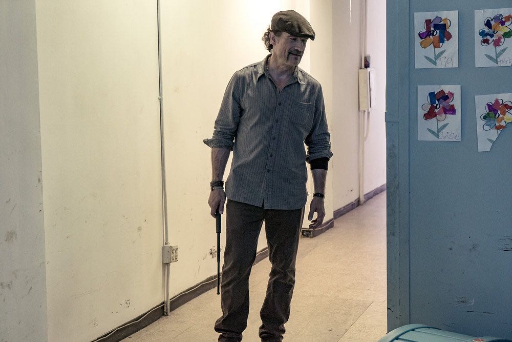 CHICAGO P.D. -- "Big Friends Big Enemies" Episode 403 -- Pictured: Elias Koteas as Alvin Olinsky -- (Photo by: Matt Dinerstein/NBC)