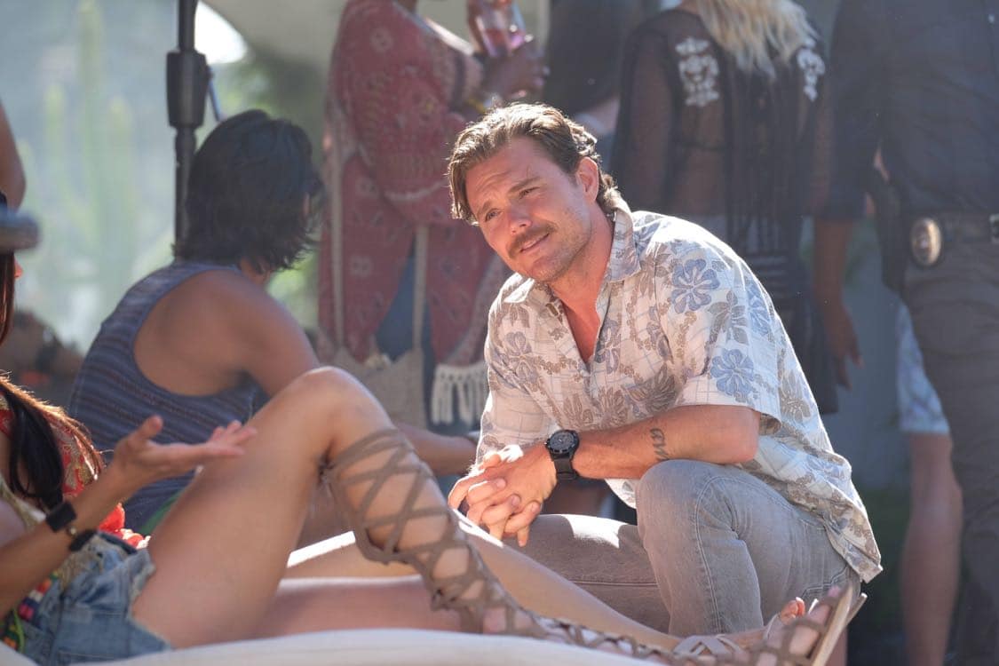 LETHAL WEAPON: Clayne Crawford in the "Best Buds" episode of LETHAL WEAPON airing Wednesday, Oct. 5 (8:00-9:00 PM ET/PT) on FOX. ©2016 Fox Broadcasting Co. CR: Darren Michaels/FOX