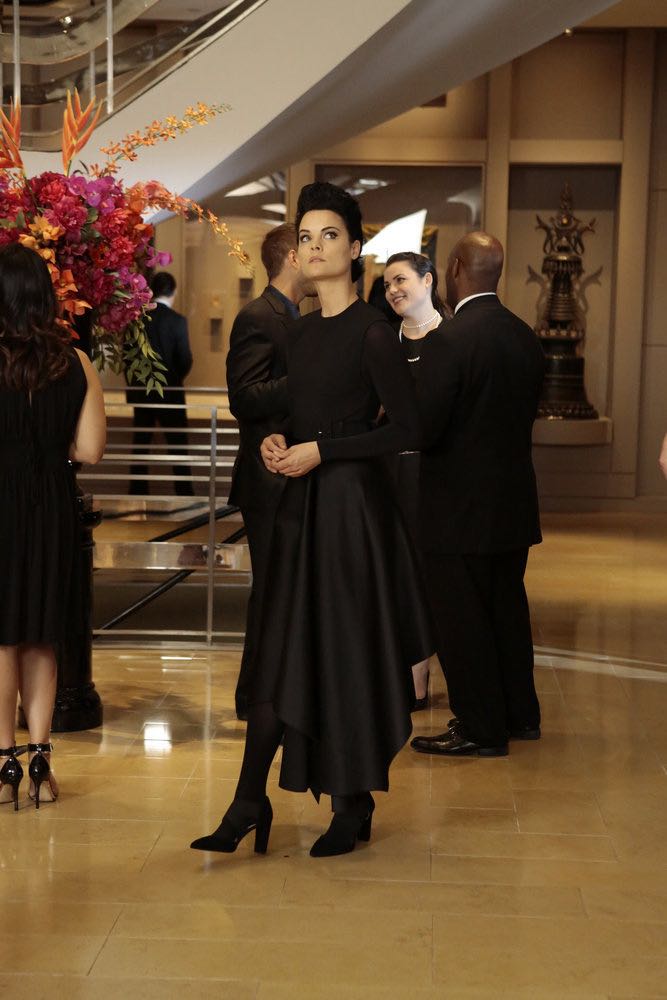 BLINDSPOT -- "If Beth" Episode 204 -- Pictured: Jaimie Alexander as Jane Doe -- (Photo by: Giovanni Ruffino/NBC)