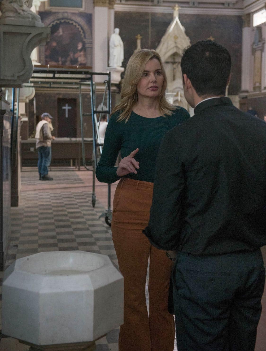 THE EXORCIST: Geena Davis in the "Lupus in Fabula" episode of THE EXORCIST airing Friday, Sept. 30 (9:00-10:00 PM ET/PT) on FOX. ©2016 Fox Broadcasting Co. Cr: Jean Whiteside/FOX