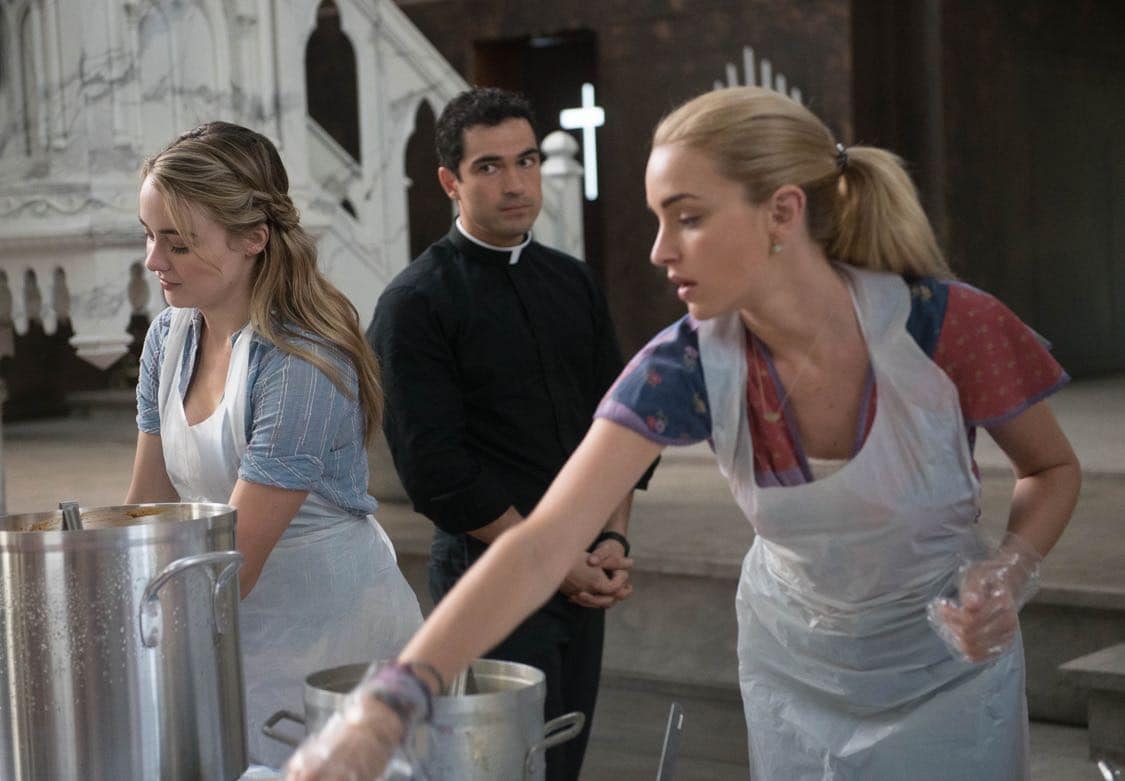 THE EXORCIST: L-R: Hannah Kasulka, Alfonso Herrera and Brianne Howey in the "Lupus in Fabula" episode of THE EXORCIST airing Friday, Sept. 30 (9:00-10:00 PM ET/PT) on FOX. ©2016 Fox Broadcasting Co. Cr: Jean Whiteside/FOX