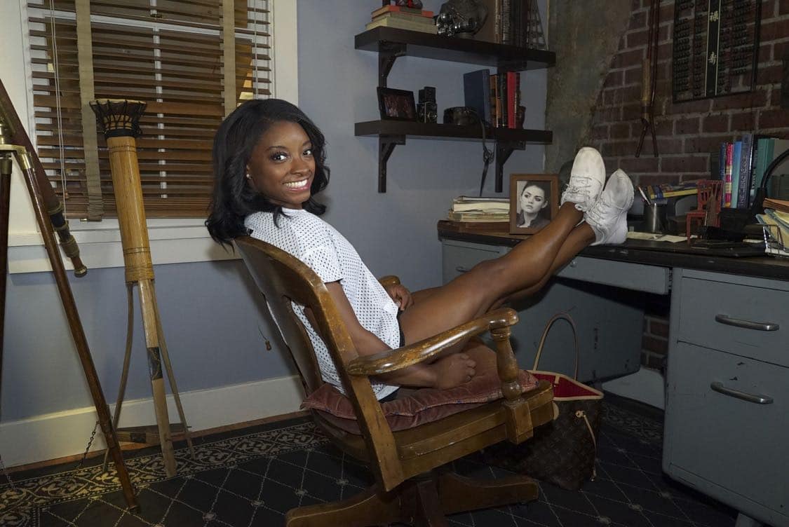 PRETTY LITTLE LIARS - USA Olympic gold medal gymnast Simone Biles visits the set of 'Pretty Little Liars.'" (Freeform/Byron Cohen) SIMONE BILES