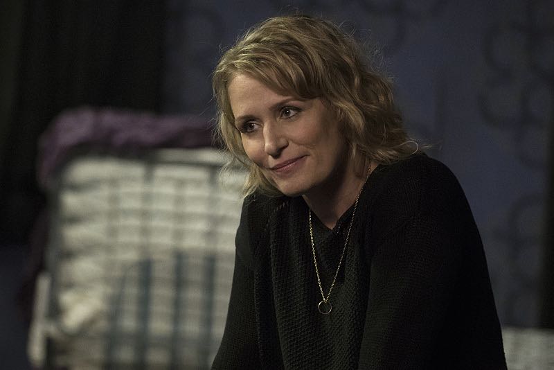 Supernatural -- "The Foundry" -- SN1203b_0106.jpg -- Pictured: Samantha Smith as Mary Winchester -- Photo: Katie Yu/The CW -- é 2016 The CW Network, LLC. All Rights Reserved