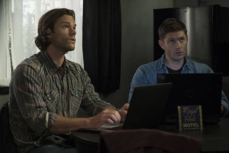 Supernatural -- "The Foundry" -- SN1203b_0152.jpg -- Pictured (L-R): Jared Padalecki as Sam and Jensen Ackles as Dean -- Photo: Katie Yu/The CW -- é 2016 The CW Network, LLC. All Rights Reserved