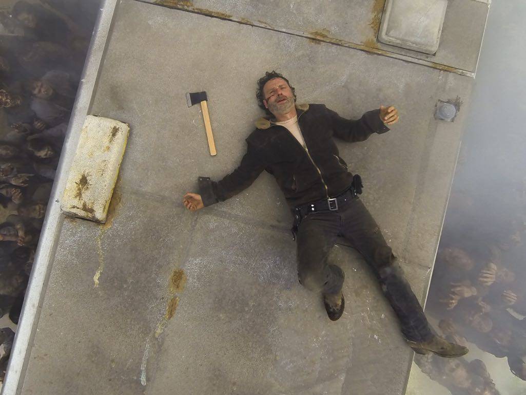 >>> NOT TO BE USED UNTIL 10/24/16 at 1:00 AM EST <<< Andrew Lincoln as Rick Grimes - The Walking Dead _ Season 7, Episode 1 - Photo Credit: Gene Page/AMC