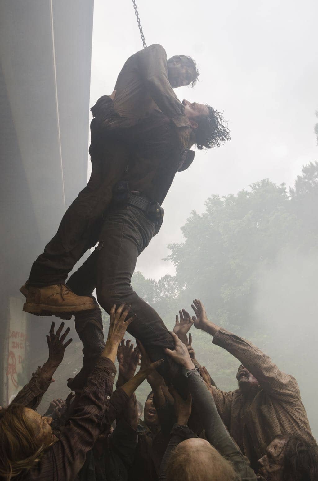 >>> NOT TO BE USED UNTIL 10/24/16 at 1:00 AM EST <<< Andrew Lincoln as Rick Grimes - The Walking Dead _ Season 7, Episode 1 - Photo Credit: Gene Page/AMC