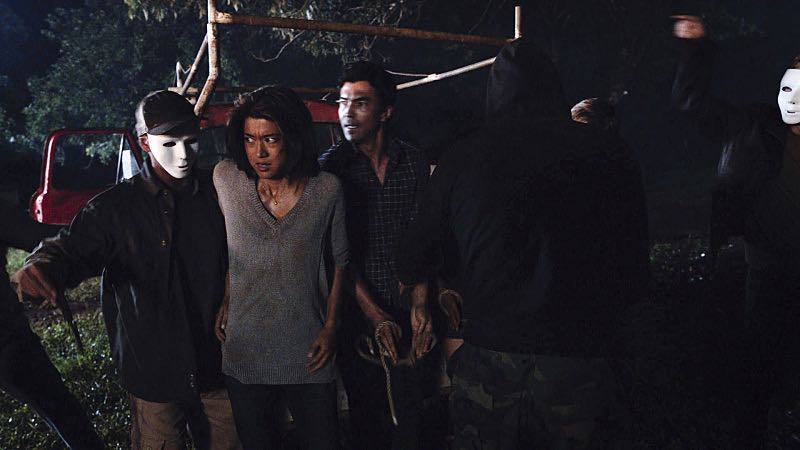 "Ka hale ho'okauweli" -- On Halloween, Five-0 investigates the murder of a medium with a checkered past who was apparently scared to death by a poltergeist. Also, Kono and Adam are kidnapped by what appears to be a death cult, on HAWAII FIVE-0, Friday, Oct. 28 (9:00-10:00 PM, ET/PT), on the CBS Television Network. Pictured left ro right: Grace Park as Kono Kalakaua and Ian Anthony Dale as Adam Noshimuri. Photo: CBS é2016 CBS Broadcasting, Inc. All Rights Reserved