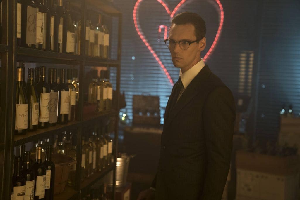 GOTHAM: Cory Michael Smith in the “Mad City: Follow the White Rabbit” episode of GOTHAM airing Monday, Oct. 24 (8:00-9:01 PM ET/PT) on FOX. ©2016 Fox Broadcasting Co. Cr: Jessica Miglio/FOX.