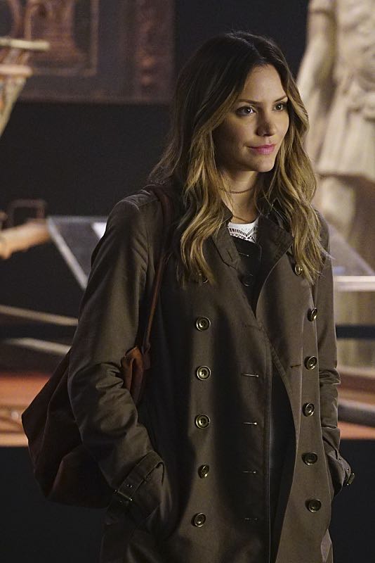 "Plight at the Museum" -- Team Scorpion's simple job at the Los Angeles Natural History Museum turns deadly when they discover thieves robbing a rare gem exhibit in order to get materials needed to enrich a nuclear bomb, on SCORPION, Monday, Oct. 24 (10:00-11:00 PM, ET/PT), on the CBS Television Network. Pictured: Katharine McPhee. Photo: Sonja Flemming/CBS é2016 CBS Broadcasting, Inc. All Rights Reserved