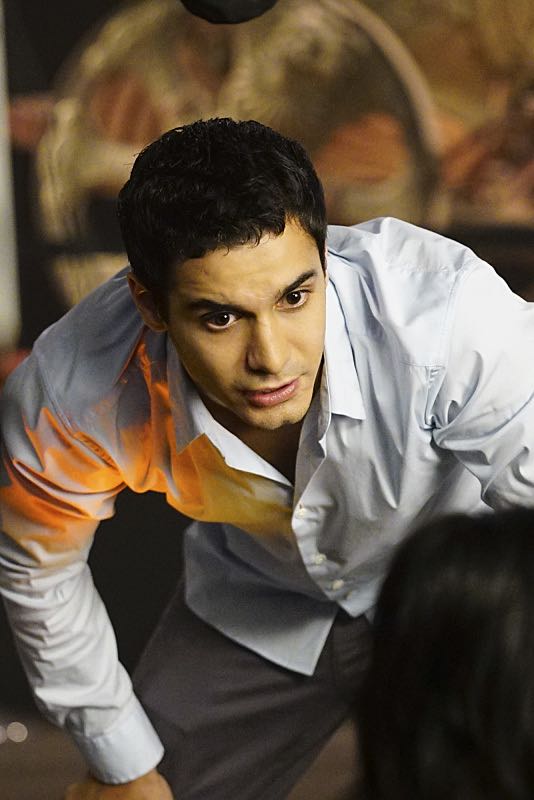 "Plight at the Museum" -- Team Scorpion's simple job at the Los Angeles Natural History Museum turns deadly when they discover thieves robbing a rare gem exhibit in order to get materials needed to enrich a nuclear bomb, on SCORPION, Monday, Oct. 24 (10:00-11:00 PM, ET/PT), on the CBS Television Network. Pictured: Elyes Gabel. Photo: Sonja Flemming/CBS é2016 CBS Broadcasting, Inc. All Rights Reserved