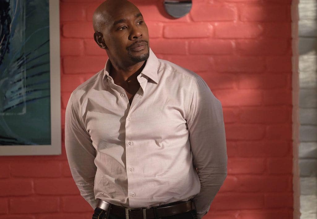 ROSEWOOD: Morris Chestnut in the "Spirochete & Santeria" episode of ROSEWOOD ROSEWOOD: Morris Chestnut in the "Spirochete & Santeria" episode of ROSEWOOD airing Thursday, Wednesday Oct. 27 (8:00-8:59 PM ET/PT) on FOX. ©2016 Fox Broadcasting Co. CR: Darren Michaels/FOX