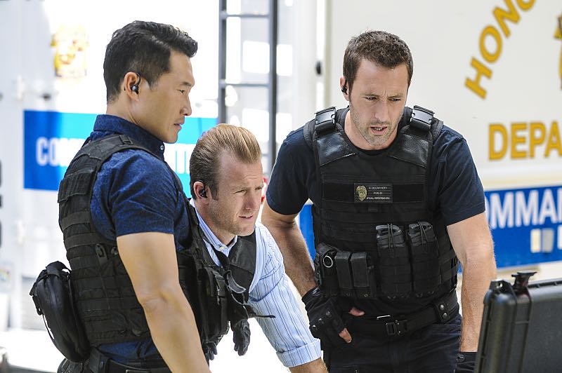 "Ke KÃ
« 'Ana" -- When a cache of guns is stolen from a gun range, Five-0 discovers the culprit is intent on making a dramatic and potentially deadly statement on gun violence. Also, Kono and Adam are finally reunited when he is released from prison, on HAWAII FIVE-0, Friday, Oct. 21 (9:00-10:00 PM, ET/PT), on the CBS Television Network. ("Ke KÃ
« 'Ana" is Hawaiian for "The Stand") Pictured left to right: Daniel Dae Kim as Chin Ho Kelly, Scott Caan as Danny "Danno" Williams, and Alex O'Loughlin as Steve McGarrett. Photo: Norman Shapiro/CBS é2016 CBS Broadcasting, Inc. All Rights Reserved